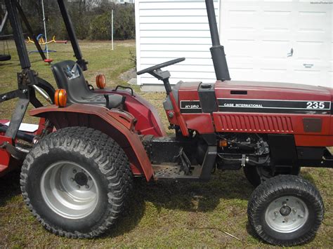 1986 Case Ih 235 Tractors Compact 1 40hp John Deere Machinefinder