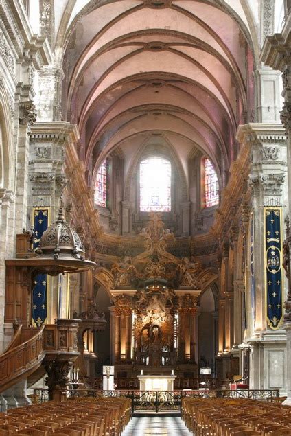 Cathédrale Notre Dame De Grâce Cambrai France