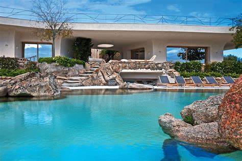 7 Dream Pools To Get You In The Mood For Summer Huffpost