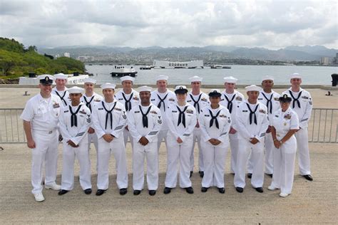 Pacflt Announces 2015 Sea Shore Sailors Of The Year