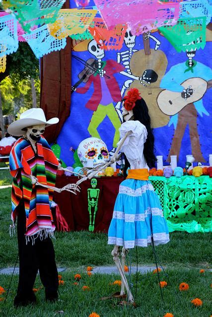 Facts To Know About Dia De Los Muertos The Sundial