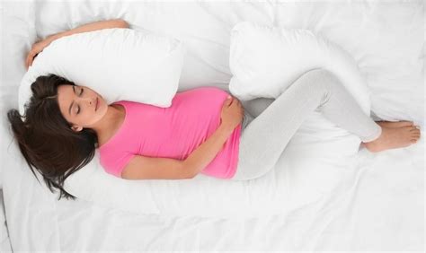 How To Sleep While Pregnant Third Trimester Best Sleeping Ways