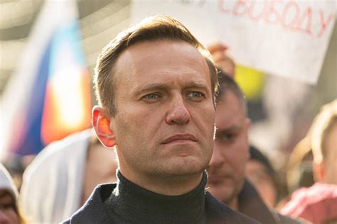 Вышинский оценил условия содержания навального в колонии. Навальный: «В колонии вспышка туберкулеза, у меня ...