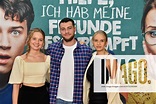 Schauspieler Lorna zu Solms, Oskar Keymer und Lina Hueesker, l r ...