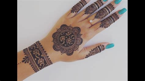 2,301 likes · 4 talking about this. Easy Henna Design for Your Hands - YouTube