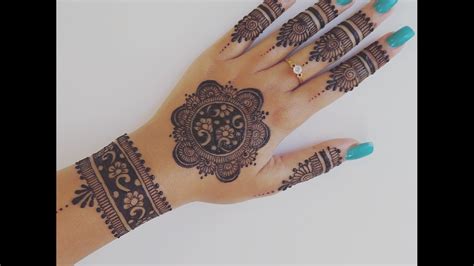 Trails enriched with floral motiffs with the touch of leafy pattern gives noticeable charm to henna art. Easy Henna Design for Your Hands - YouTube