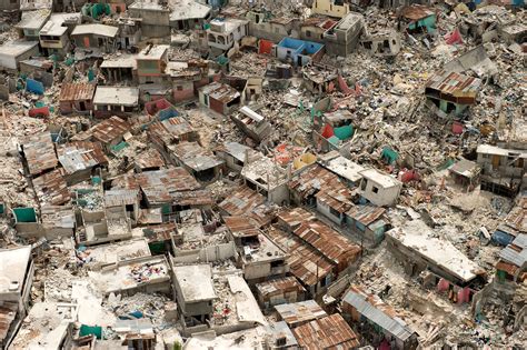 Organizing Armageddon What We Learned From The Haiti Earthquake Wired