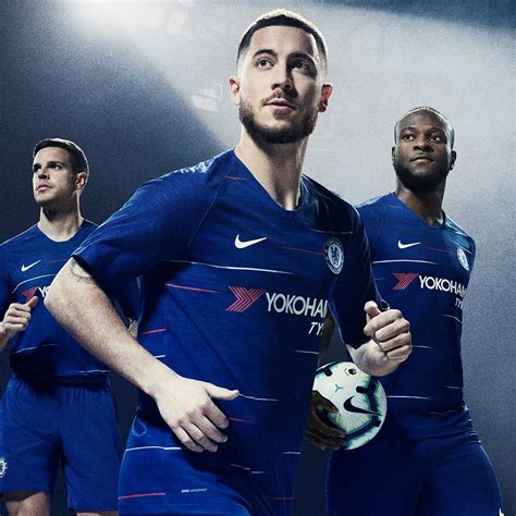 Make this prolific duo your phone wallpaper by downloading below. Chelsea's Smart New Home Kit For 2018/19 Season Sees ...