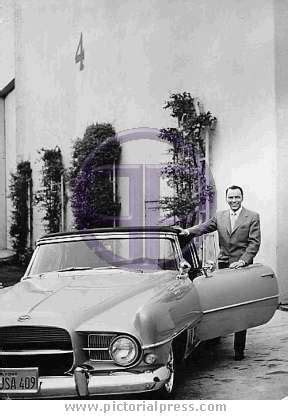 FRANK SINATRA Pictorial Press Music Film TV Personalities Photo Library