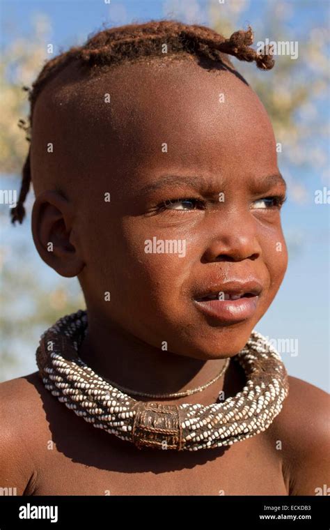 Himba Mädchen Opuwo Fotos Und Bildmaterial In Hoher Auflösung Alamy