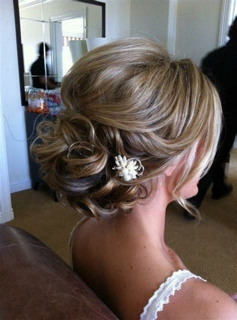 29 Bride And Mother Of The Bride Hairstyles Hairstyles For Women