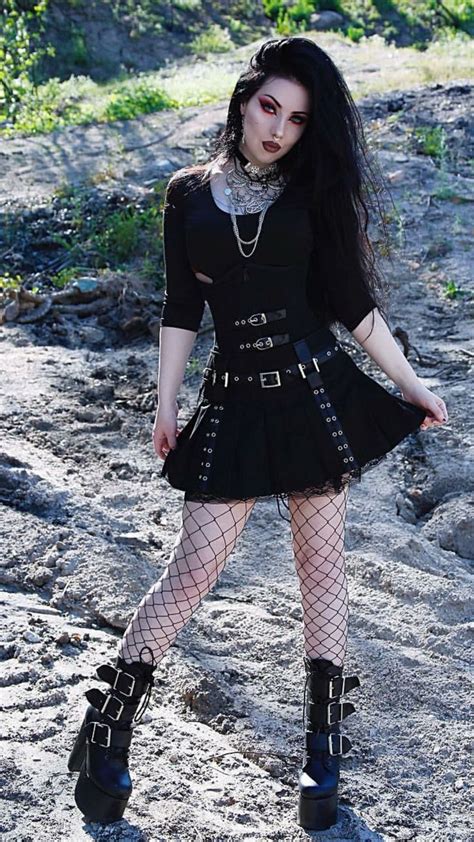 pin by spiro sousanis on kristiana gothic fashion women gothic fashion dark beauty fashion