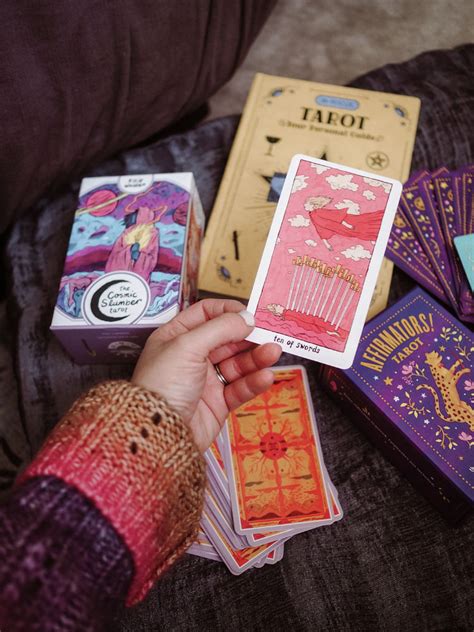 An Easy Daily Tarot Reading For Beginners By Kelsey Boyanzhu