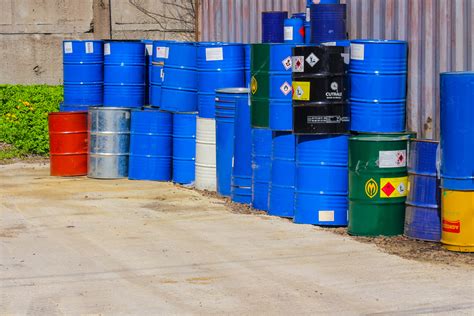 How To Dispose Of Chemical Waste Effectively Collect Recycle