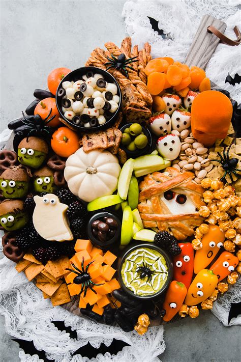 How To Make A Halloween Snack Board Aka Char Boo Terie Board Little Spice Jar