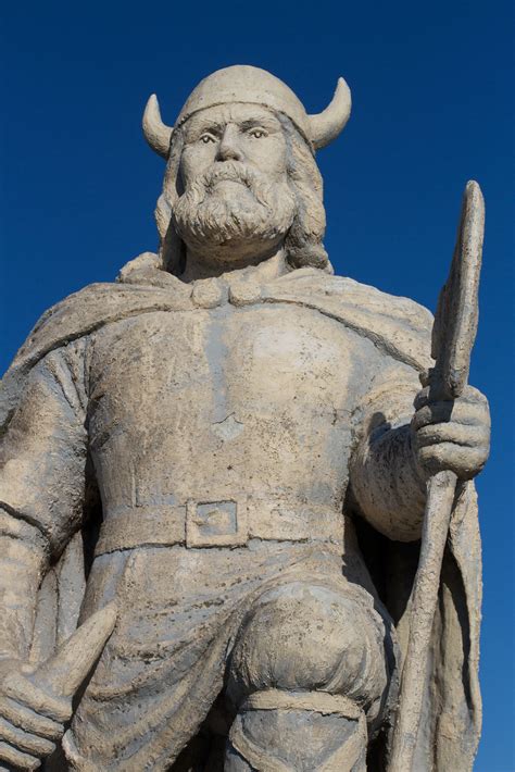 The Gimli Viking Canadas Largest Viking Statue