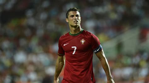 Sad Face Of Cristiano Ronaldo In Blur Background Hd Ronaldo Wallpapers