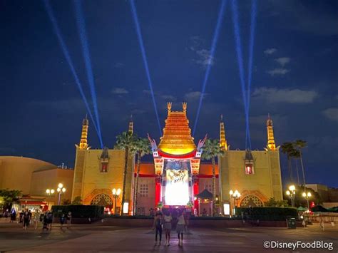 Photos And Videos The Iconic Spotlights Are Back At Disneys Hollywood