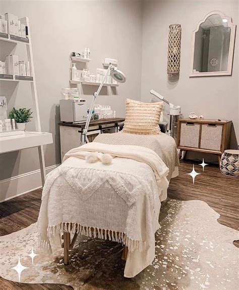 Esthetician Room Ideas Pinterest Awesome Thing Portal Photo Galleries