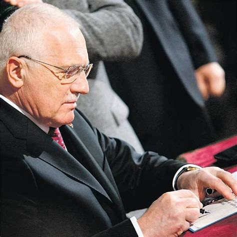 Born 19 june 1941) is a czech economist and politician who served as the second president of the czech republic from 2003 to 2013. Václav Klaus Za Mlada / Klaus za velezradu souzený nebude ...