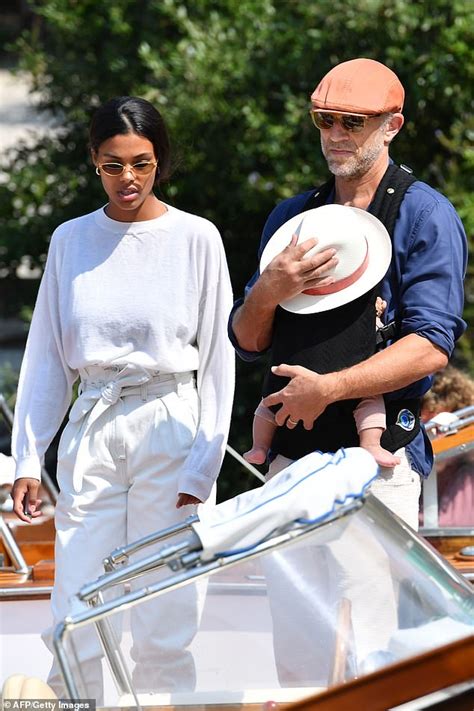 Le Couple Torride De Vincent Cassel Et Tina Kunakey Hot Sex Picture