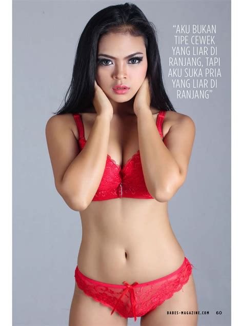 Via Avrilia Sexy Babes In Red Lingerie Gaya Model