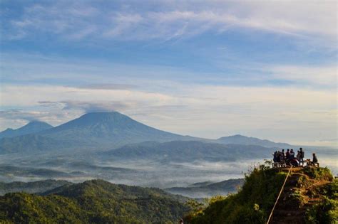 Maybe you would like to learn more about one of these? Gunung Kukusan | Foto, Lokasi, Rute, Harga Tiket, & Fasilitas