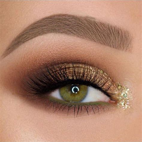 52 Best Gold Eye Makeup Looks And Tutorials Eye Makeup Eye Makeup