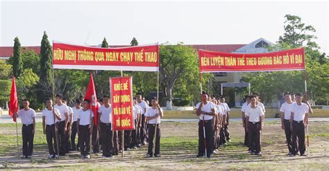 Cập nhật bài báo mới nhất trên báo thể thao 24h, đọc tin nhanh thể thao trực tuyến 24/7 thể thao. Chi đội Kiểm ngư số 4: Hưởng ứng phong trào "Ngày chạy thể ...