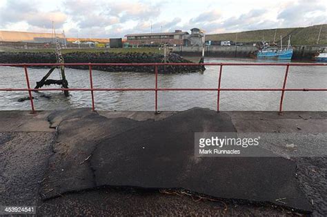 Sea Rip Current Uk Photos And Premium High Res Pictures Getty Images