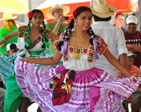Guelaguetza Dance El Rancho De Las Golondrinas Santa Fe Larry Lamsa Flickr