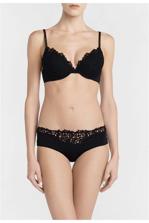 Luxurious macramé detailing covers the cups of this push up bra framing the neckline Adjustable