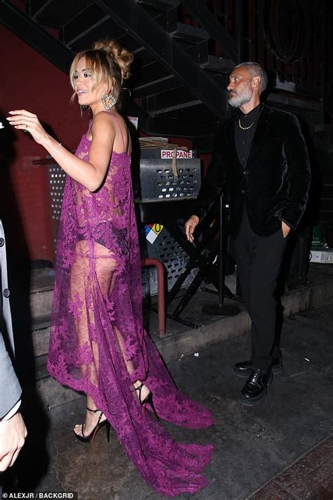Shes No Shrinking Violet Rita Ora Ditches Her Bra And Wears Black