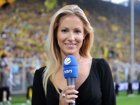 F1 sky sports f1 live stream at on 24/7. 20 Hot Soccer Reporters Who Put the Beauty in the ...