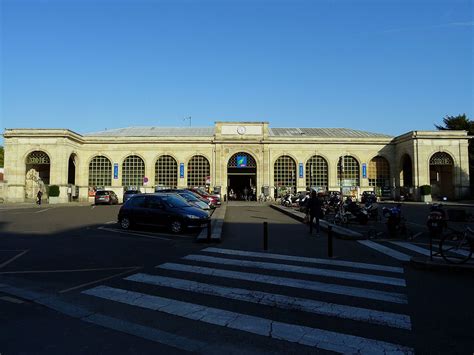 Gare De Versailles Rive Droite Train Station Bonjourlafrance