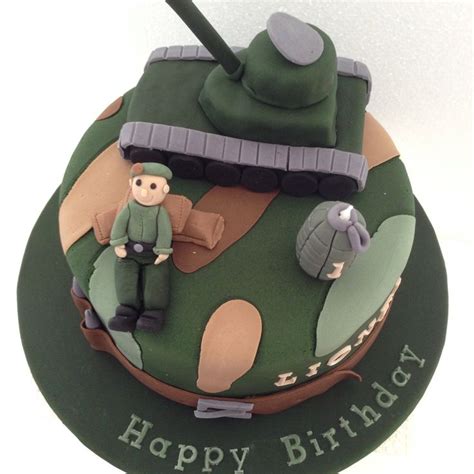 Camo styles cakes would be perfect to celebrate. Army cake for boys | Cake, Army cake, Cakes for boys