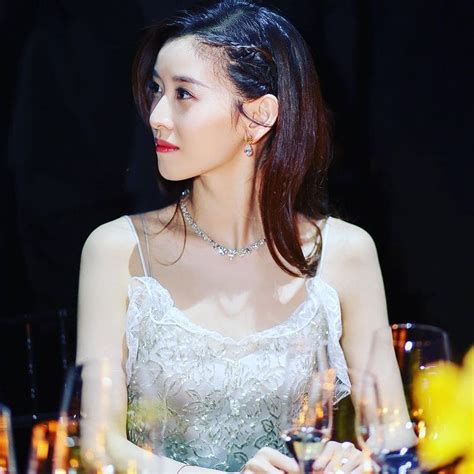 Zhang Zetian Bio Height Husband And Net Worth Biographybd