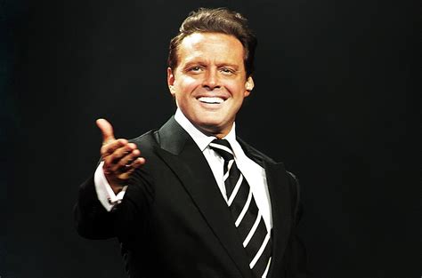 The news came just ahead of the season 2 finale. Life Story of Superstar Luis Miguel to Be Made Into a TV ...