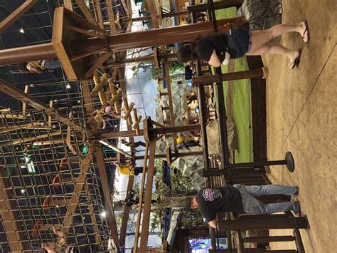 GREAT WOLF LODGE - SAN FRANCISCO / MANTECA, CA $200 ($̶2̶4̶5̶