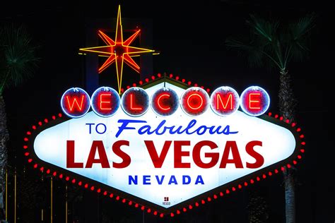 Welcome To Fabulous Las Vegas Montanaron