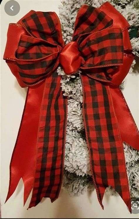 Pin By Anita Abraham On Bows T Bows Diy Wreath Bow Christmas Tree Bows