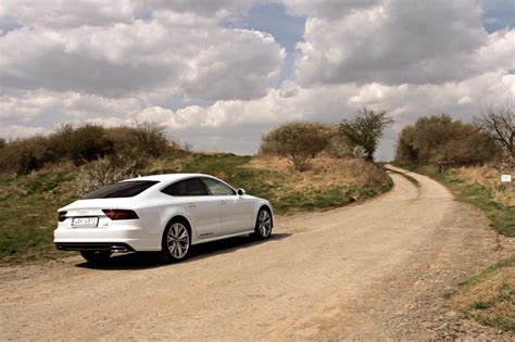 Sporty character, emotional design and innovative technology combined with functionality and comfort. Audi A7 Sportback 3.0 TDI | Meziplyn | TelevizeSeznam.cz