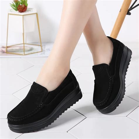 Women Flat Platform Shoes Sneakers Autumn Slip On Flats Tenis Feminino Suede Creepers Moccasins
