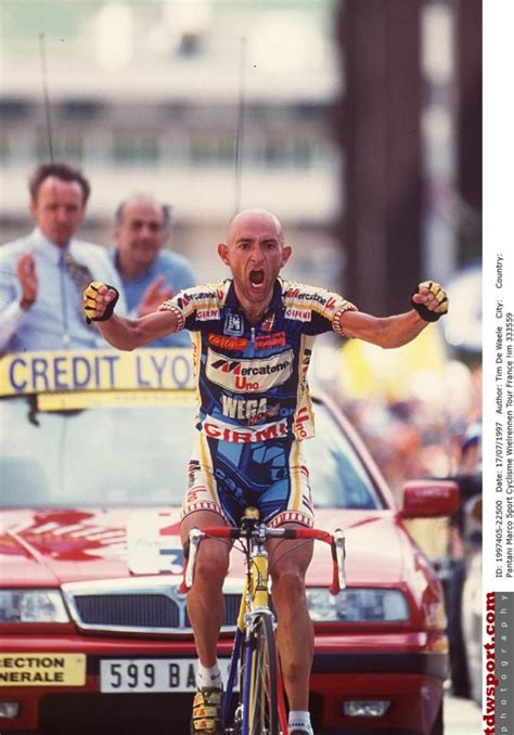 Madeleine, croix de fer, l'alpe d'huez 1. Gallery: Marco Pantani through the lens | Cycling photos ...