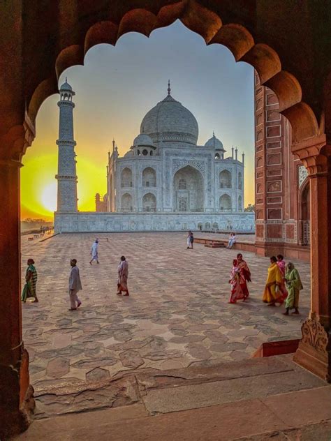 You Can See The Taj Mahal At Sunrise Even If Youre Not A Morning Person