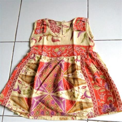 Dapatkan baju batik anak perempuan di indonesia. Dress Batik Anak Perempuan - Galeri Busana dan Baju Muslim