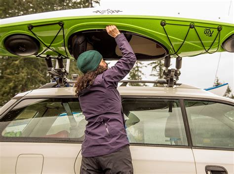 How To Strap A Kayak To A Roof Rack In 4 Steps Easier Than It Looks