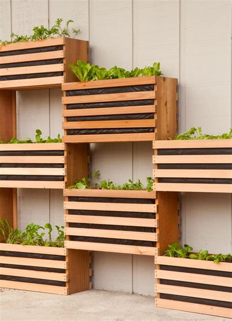 How To Build A DIY Vertical Vegetable Garden ManMadeDIY