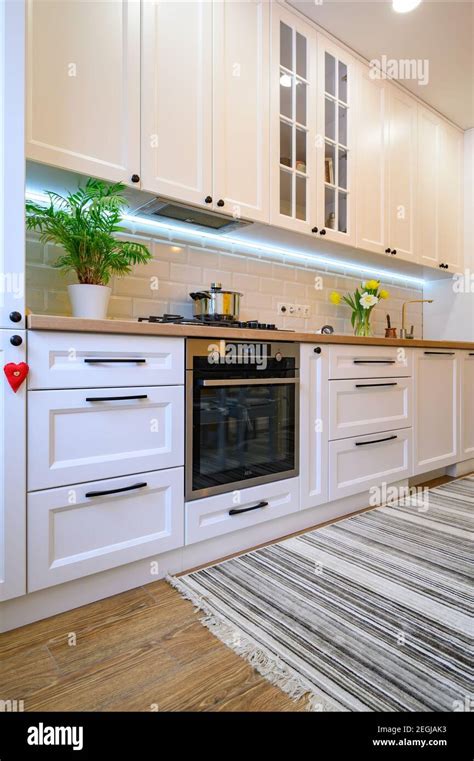 Cozy Modern Kitchen Interior Stock Photo Alamy