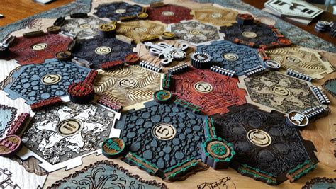 A game of throne catan: Get Your CATAN on With This Custom GAME OF THRONES Board ...